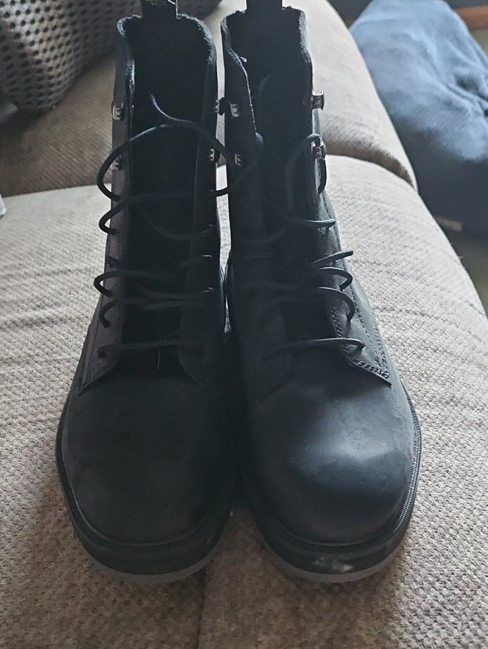 Sorel Black Lace-Up Women's Ankle Boots